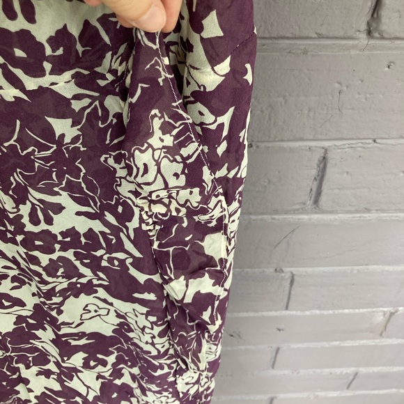 Comrags silk v-neck sheer dress, midi - Picture 4 of 9